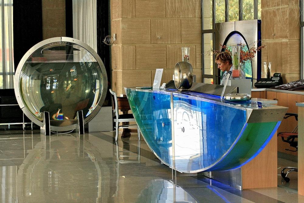 All Senses Ocean Blue Sea Side Resort (Adults Only) Petaloudes Bagian luar foto
