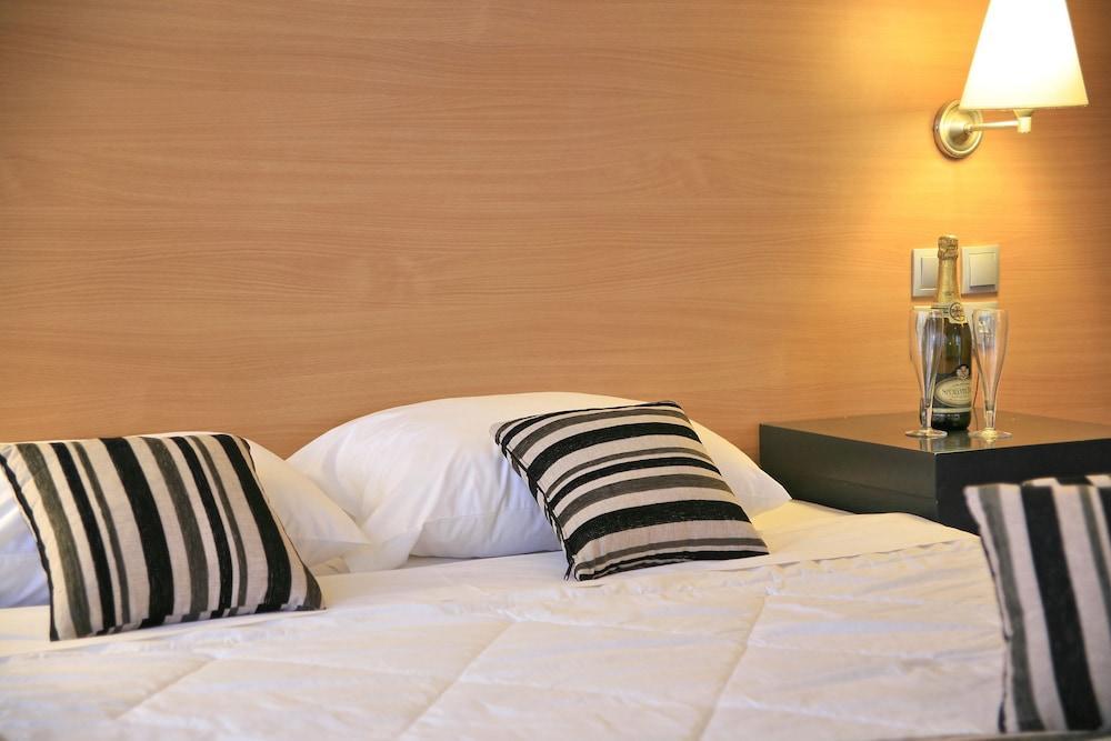 All Senses Ocean Blue Sea Side Resort (Adults Only) Petaloudes Bagian luar foto